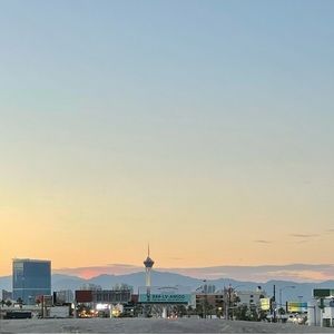 Meet your Posher, Cameron